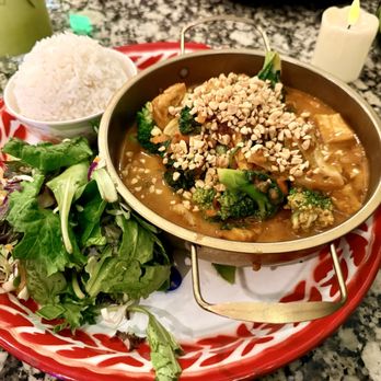 Viethai Cuisine - Peanut Good - Thai Near Me - Santa Rosa, California