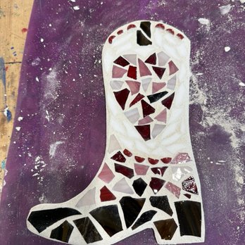 Hello Handmade - Mosaic glass pieces in the shape of a heart. - Art Classes Near Me Hello Handmade - Mosaic glass pieces in the shape of a heart. - Art Classes Near Me