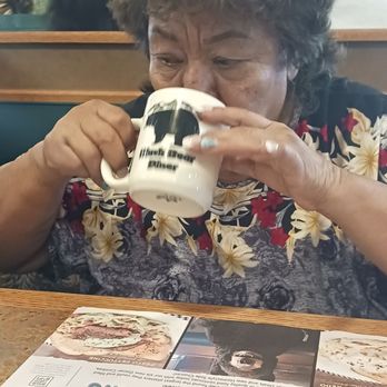 Black Bear Diner Fresno - Having Breakfast with my momma - Diners Near Me - Fresno, California Black Bear Diner Fresno - Having Breakfast with my momma - Diners Near Me - Fresno, California
