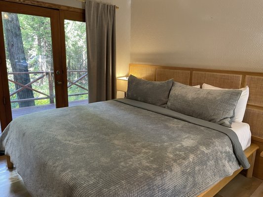 Narrow Gauge Inn by null