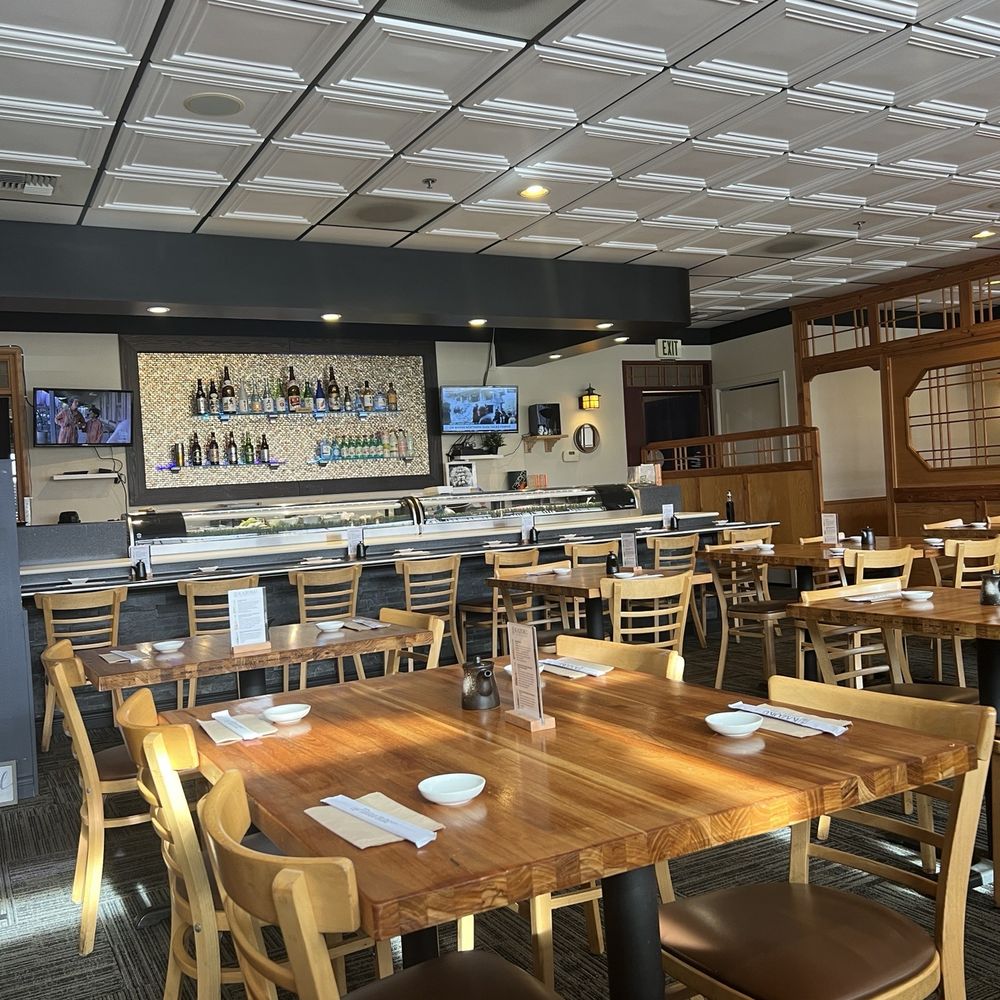 Kazoku - Inside the restaurant - Sushi Bars Near Me - Edmonds, Washington Kazoku - Inside the restaurant - Sushi Bars Near Me - Edmonds, Washington