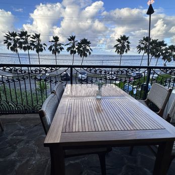 The Crouching Lion - Views - Beer Bar Near Me - Kaaawa, Hawaii