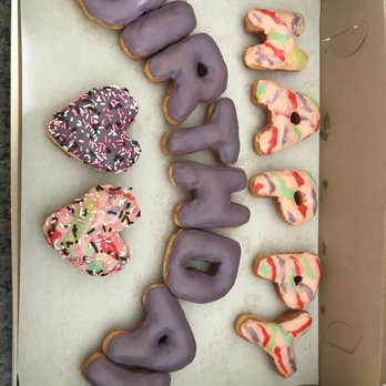 Simone's Donuts - Donuts Near Me - Long Beach, California Simone's Donuts - Donuts Near Me - Long Beach, California