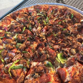 Te Amo Pizza - Te Amo pizza, extra crispy - Pizza Near Me - Bell, California Te Amo Pizza - Te Amo pizza, extra crispy - Pizza Near Me - Bell, California