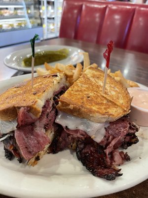 Cindi’s NY Deli & Restaurant by null