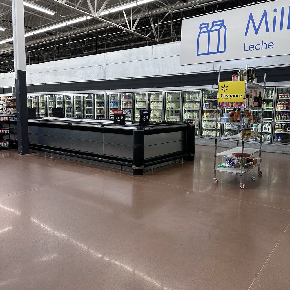 Walmart Supercenter - Department Stores Near Me - Plainview, Texas