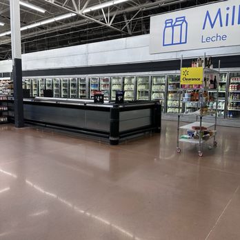 Walmart Supercenter - Department Stores Near Me - Plainview, Texas