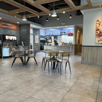 Burger King - Such a nice dinning room. Too bad service sucks! - Burgers Near Me - Houston, Texas Burger King - Such a nice dinning room. Too bad service sucks! - Burgers Near Me - Houston, Texas