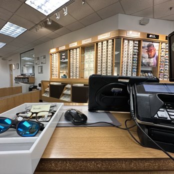 LensCrafters - Eyewear & Opticians Near Me - Westminster, California