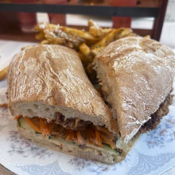Milkweed Table + Market - Fried Chicken Bánh mì - Breakfast & Brunch Near Me - Pitman, New Jersey Milkweed Table + Market - Fried Chicken Bánh mì - Breakfast & Brunch Near Me - Pitman, New Jersey