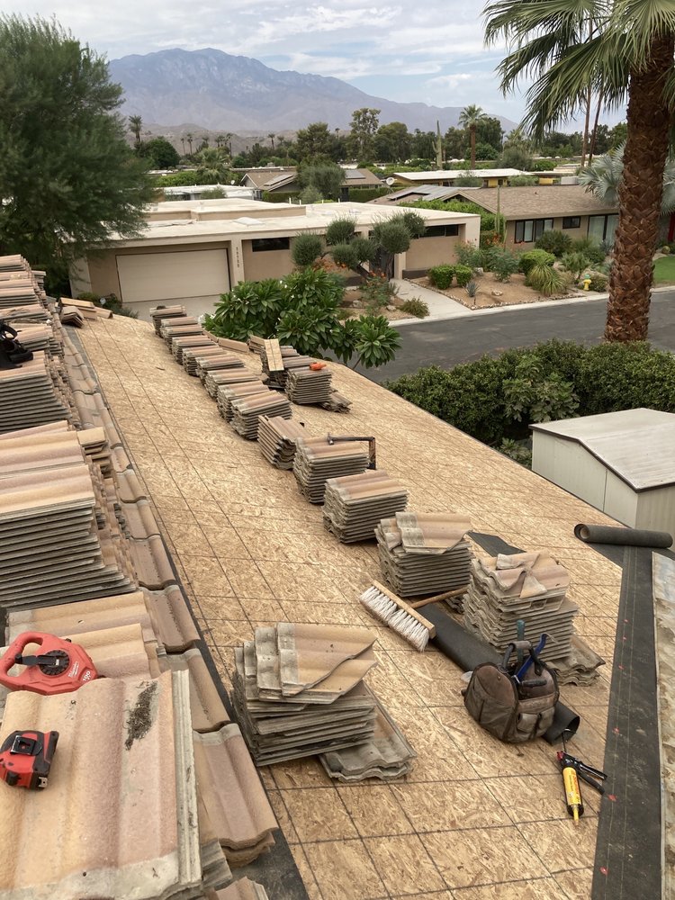 Slide of Sotelo Roofing