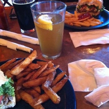 Barrio Brewing - Yummy lunch at Barrio Brewing Co. - Breweries Near Me - Tucson, Arizona Barrio Brewing - Yummy lunch at Barrio Brewing Co. - Breweries Near Me - Tucson, Arizona