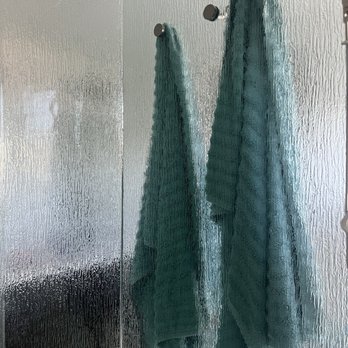 CR Glass - The towel hooks from the inside - Windows Installation Near Me - Calimesa, California CR Glass - The towel hooks from the inside - Windows Installation Near Me - Calimesa, California