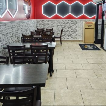 Doughboy's Grill - Partial view of the dining area - Pizza Near Me - San Diego, California Doughboy's Grill - Partial view of the dining area - Pizza Near Me - San Diego, California