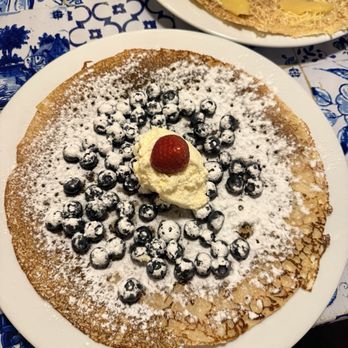 Pannenkoekenhuis Upstairs - Blueberries & cream - Creperies Near Me - Amsterdam, New Hampshire Pannenkoekenhuis Upstairs - Blueberries & cream - Creperies Near Me - Amsterdam, New Hampshire
