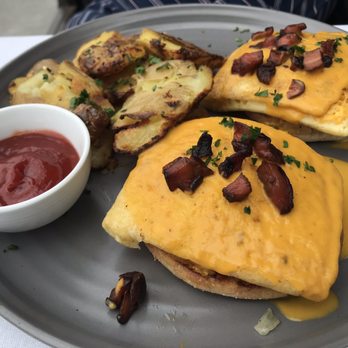 Crossroads Kitchen - Vegan Near Me - Los Angeles, California