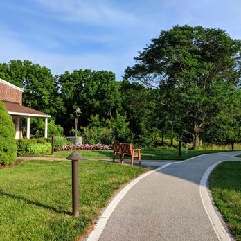 Crosslands - Crosslands -- A network of lit paved trails makes it easy to walk or use powered chairs to get around the campus. - Community Service/Non-Profit Near Me - Kennett Square, Pennsylvania