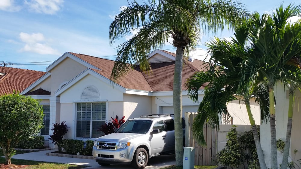 Slide of KLR Roofing