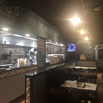 Shaking Crab - Cooking area and part of dining area - Seafood Near Me - Foxborough, Massachusetts