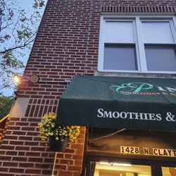Pinji's Cafe