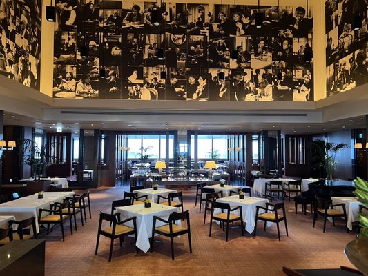 Girandole Park Hyatt by null
