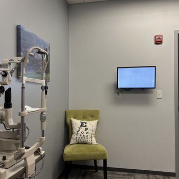 Annandale EyeCare - 4/22/25 Exam room - Optometrists Near Me - Annandale, Virginia Annandale EyeCare - 4/22/25 Exam room - Optometrists Near Me - Annandale, Virginia