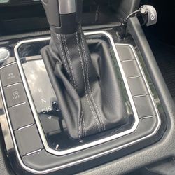 Fuller's Car Wash of Elk Grove - Center console