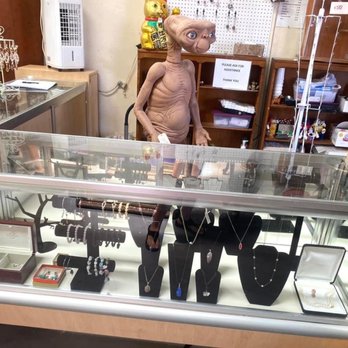 Tata’s Stuff & Things - Antiques Near Me - El Paso, Texas Tata’s Stuff & Things - Antiques Near Me - El Paso, Texas