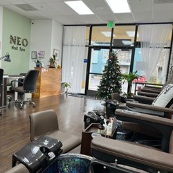 Neo Nail Spa - The salon is super clean!
