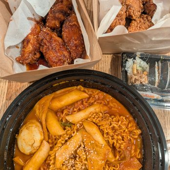 Matna 1631 - First Matna of 2026 - spicy & soy garlic chicken, Rabokki with extra ramen, & kimbap - Korean Near Me - Ventura, California