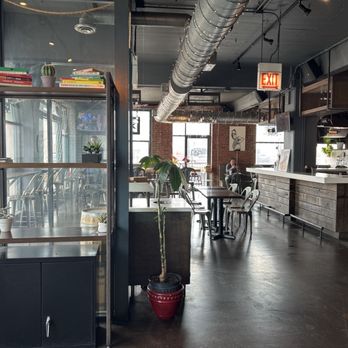 Jerk Modern Jamaican Grill - Sitting area - Barbeque Near Me - Chicago, Illinois Jerk Modern Jamaican Grill - Sitting area - Barbeque Near Me - Chicago, Illinois
