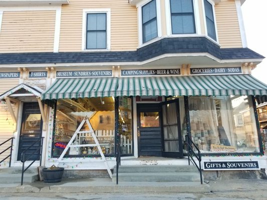 Fadden's General Store by null