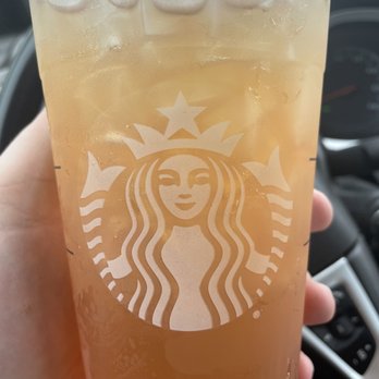 Starbucks - trenta iced peach green tea lemonade - when they have peach of course! - Coffee & Tea Near Me - Columbus, Ohio Starbucks - trenta iced peach green tea lemonade - when they have peach of course! - Coffee & Tea Near Me - Columbus, Ohio
