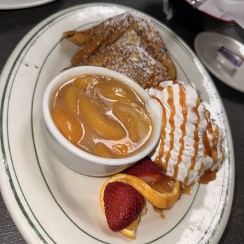 Flavor Table - Peach Cobble French toast 7/10 - Cajun/Creole Near Me - Los Angeles, California Flavor Table - Peach Cobble French toast 7/10 - Cajun/Creole Near Me - Los Angeles, California