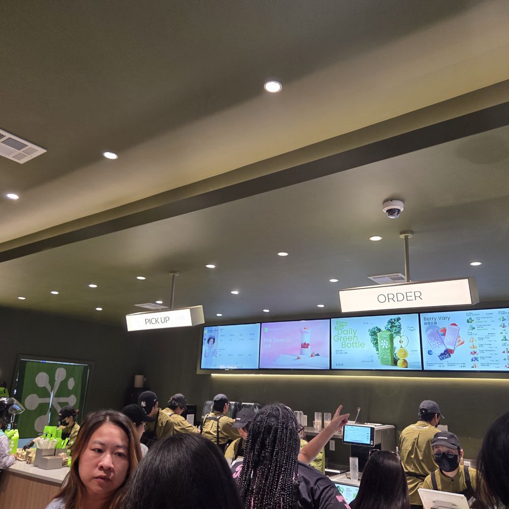 Naisnow Tea and Bakery - Bubble Tea Near Me - Brooklyn, New York
