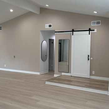 Your Flooring Guys - Flooring Near Me - Northridge, California Your Flooring Guys - Flooring Near Me - Northridge, California
