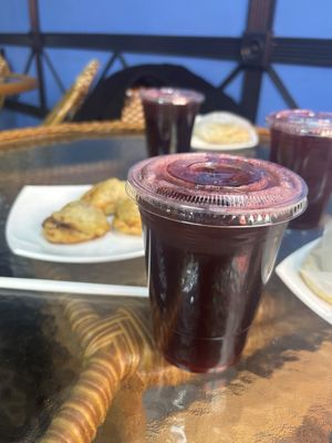 Limin’s Cafe Caribe by null