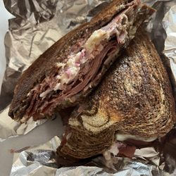 Metro Deli & Cafe - The Screaming Rachael Sandwich