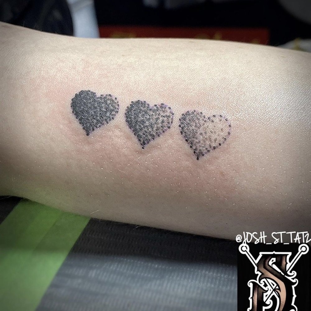 Saint & Sinners Tattoo Studio - Hearts tattoo - Tattoo Near Me - Auburn, Alabama Saint & Sinners Tattoo Studio - Hearts tattoo - Tattoo Near Me - Auburn, Alabama