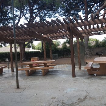 Pine Tree Park - Parks Near Me - Tustin, California