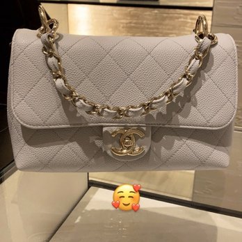 Chanel - Accessories Near Me - Honolulu, Hawaii Chanel - Accessories Near Me - Honolulu, Hawaii