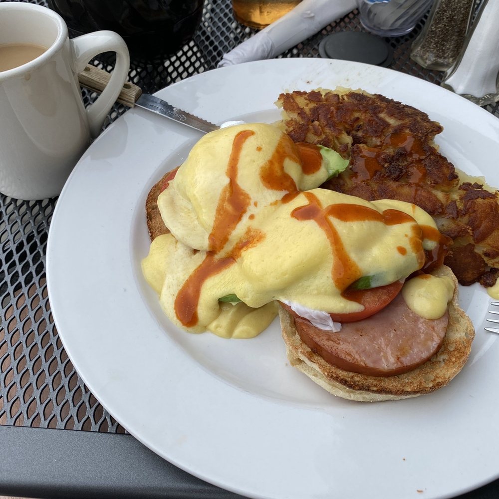 Brookfield Breakfast - Eggs Benedict - Breakfast & Brunch Near Me - Brookfield, Illinois Brookfield Breakfast - Eggs Benedict - Breakfast & Brunch Near Me - Brookfield, Illinois