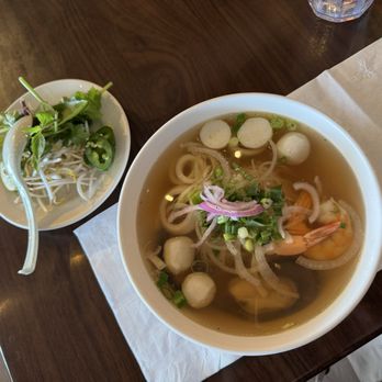 Broken Rice Restaurant Com Tam Viet - Seafood pho - Vietnamese Near Me - Gladstone, Missouri Broken Rice Restaurant Com Tam Viet - Seafood pho - Vietnamese Near Me - Gladstone, Missouri
