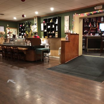 Thai Lemongrass - Dining Room - Thai Near Me - Webster, Massachusetts Thai Lemongrass - Dining Room - Thai Near Me - Webster, Massachusetts