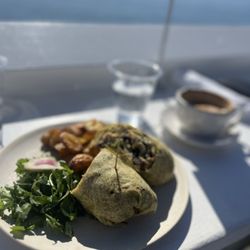 Malibu Farm Pier Cafe - Breakfast burrito is so yummy!