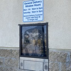 USPS Alameda Carrier Annex - June 2021 update: There is no more bell to ring so you have to wait for someone to come to the window and assist you. Not very efficient.