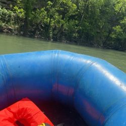 Eagle Bluff Resort - Floating on the river