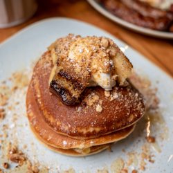 Mill & Brew - M&B banana pancakes