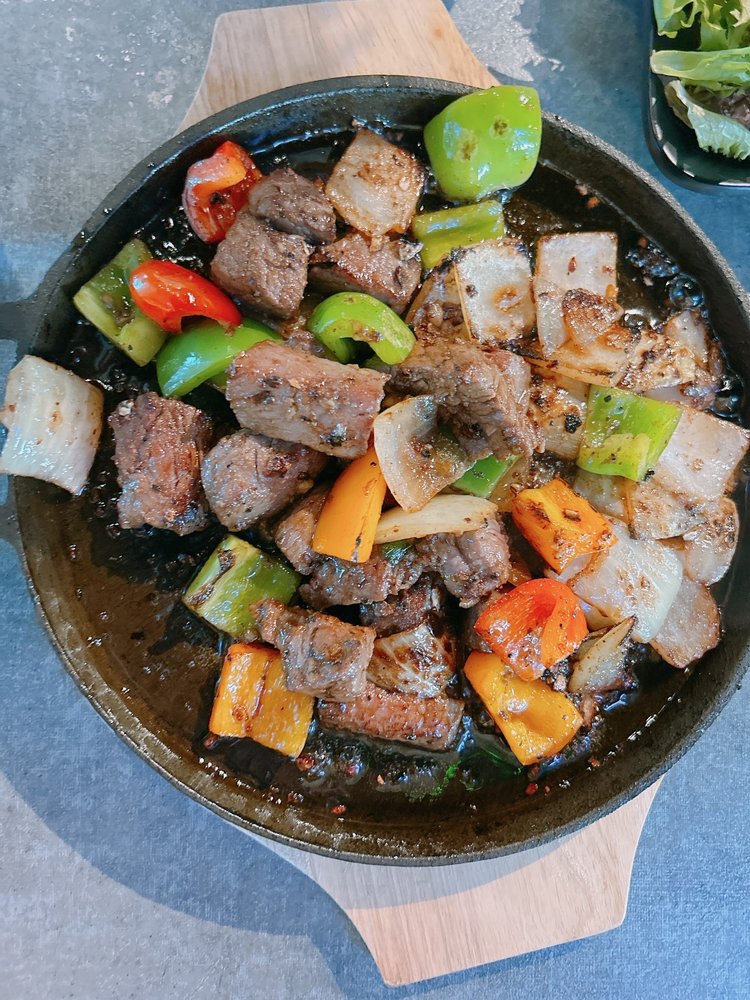 MANGOSTEEN VIETNAMESE KITCHEN WEST COVINA near 301 S Glendora Ave, West