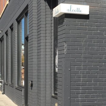 Aloette - Outside - French Near Me - Toronto, Ontario